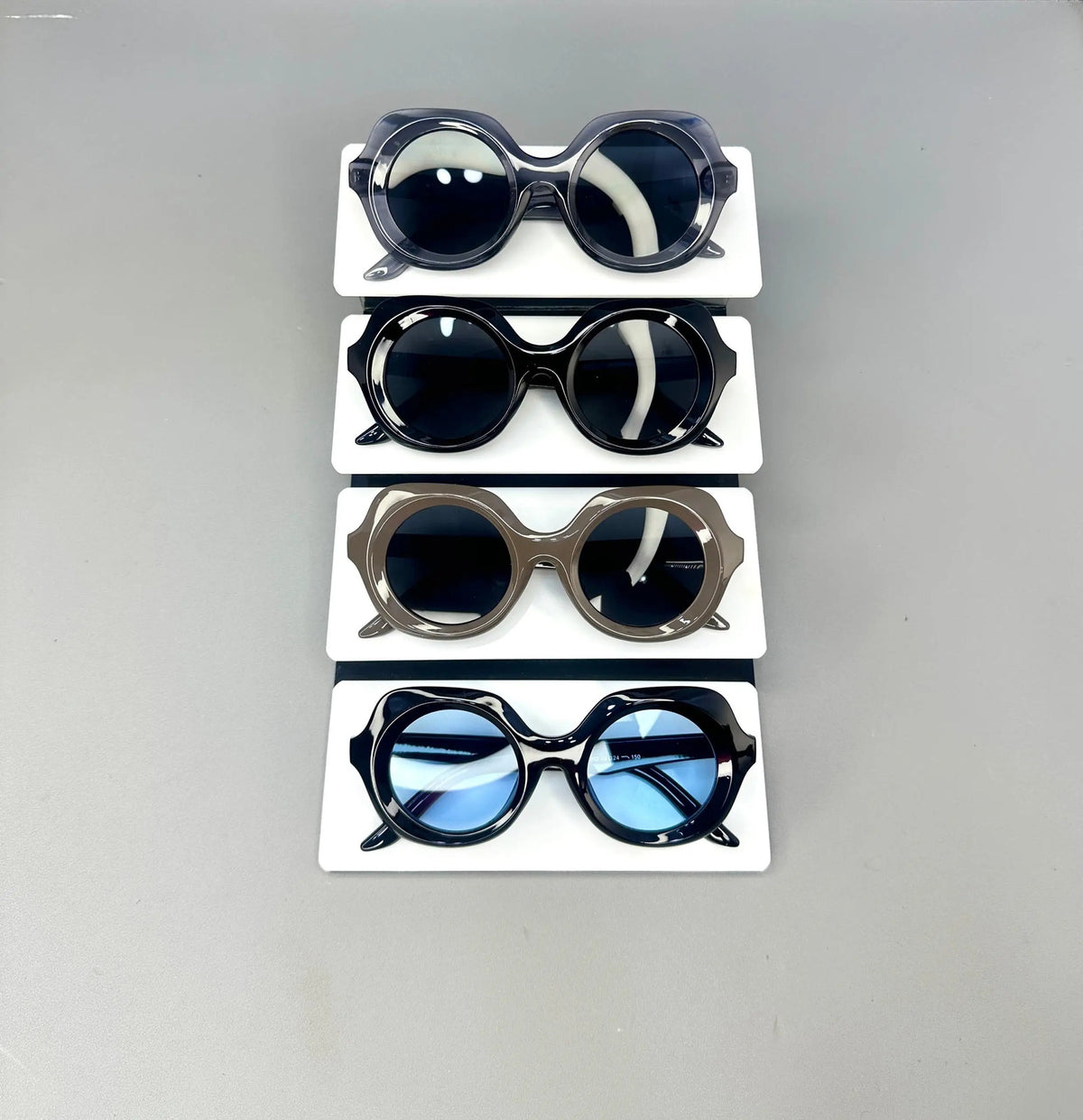 8bb51fdf-02d4-4109-bd29-e7bd8b72c2ad